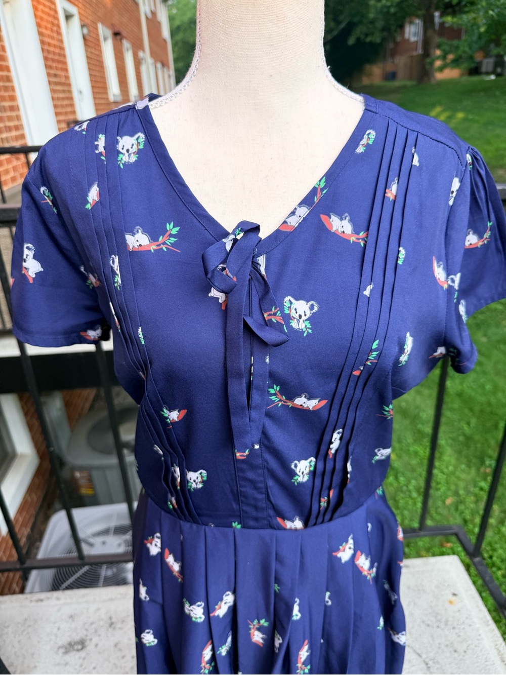 ModCloth Koala Print Dress Size 12 - Picture 6 of 10